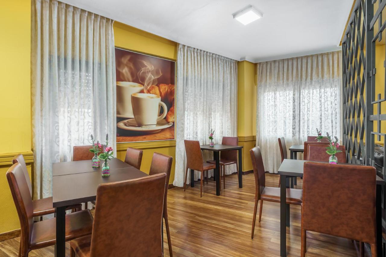 Hotel Regio 토렐라베가 외부 사진